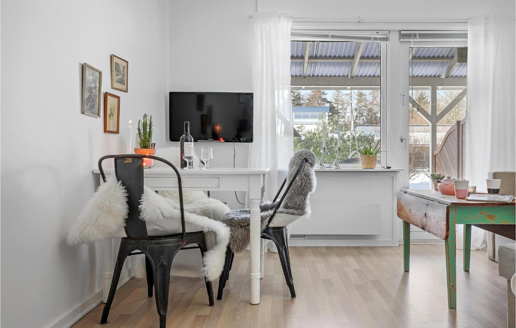 Beautiful Apartment In Neksø Екстериор снимка
