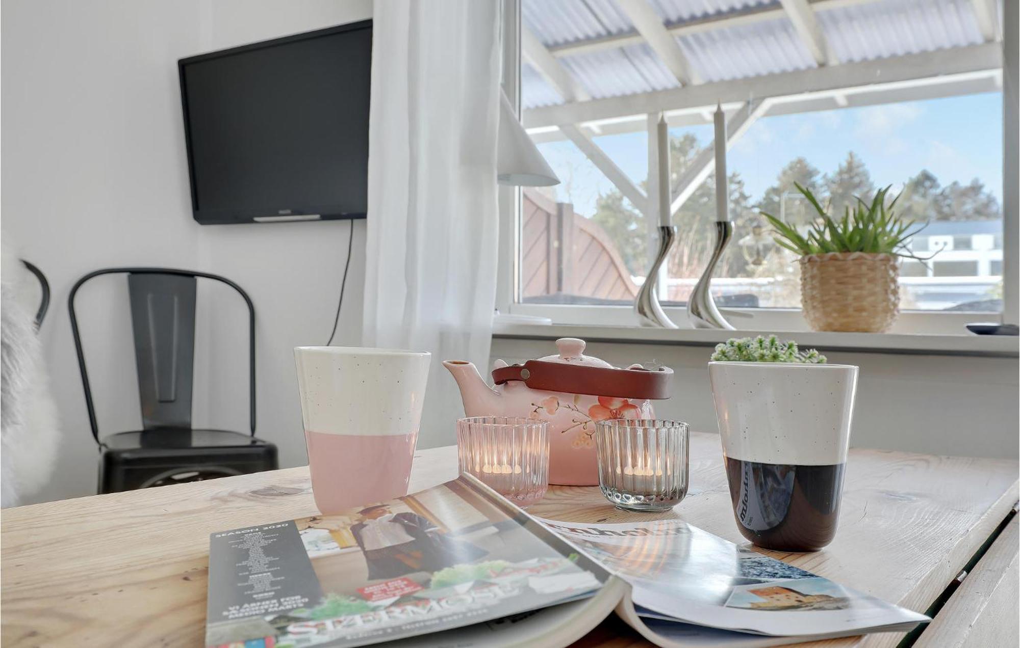 Beautiful Apartment In Neksø Екстериор снимка